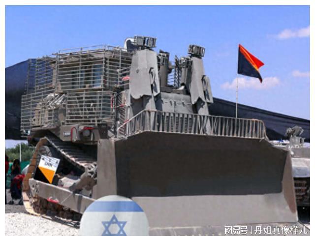 爱体育绰号泰迪熊最强的装甲推土机解密以色列入侵加沙的利器(图1)